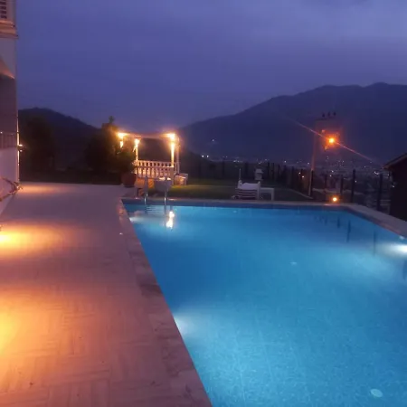 Διαμέρισμα Nice With Fascinating View In